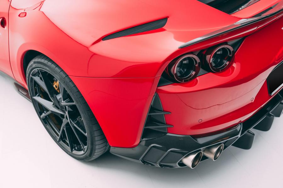 Детали экстерьера Ferrari 812 Superfast Soft Kit by Mansory 2020 года  (фото 12 из 15)